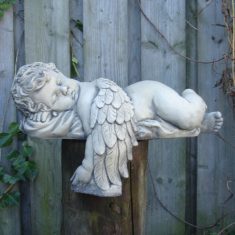 Engel liggend 4473