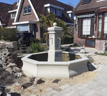 Fontein 78 Franse dorpsfontein zandsteen look - Afbeelding 2