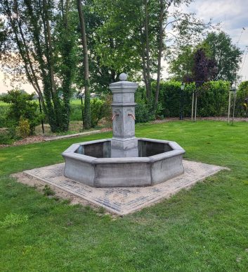 Fontein 78 Franse dorpsfontein - Afbeelding 3