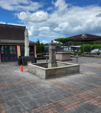 Fontein 78 c Franse dorpsfontein - Afbeelding 4