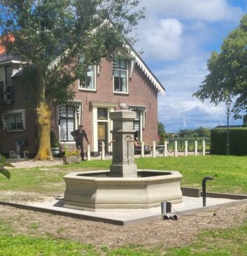 Fontein 78 Franse dorpsfontein