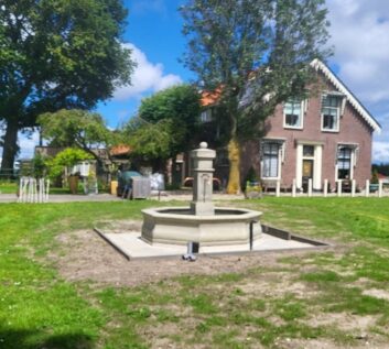 Fontein 78 Franse dorpsfontein - Afbeelding 2