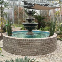 Fontein 37 met gemetselde vijverrand