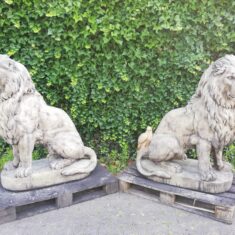 Set grote leeuwen antiek look